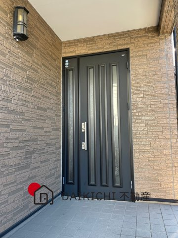 【玄関】 | 北本市宮内1丁目　中古戸建