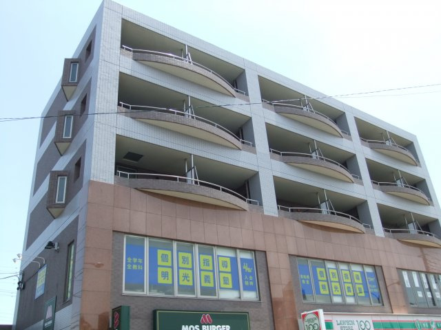 プテイソールの外観|鉄筋コンクリート造のマンションです