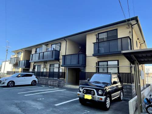 熊本市南区近見８丁目のアパートの外観