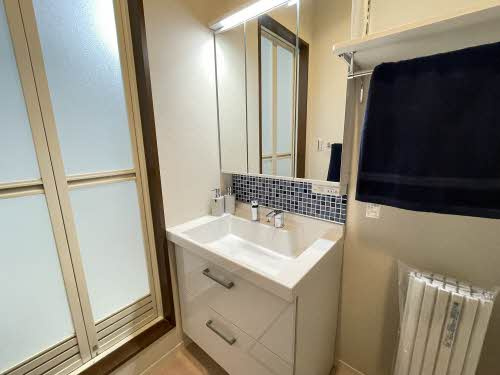 熊本市南区近見８丁目のアパートの独立洗面台