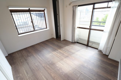 【寝室】 | スズビル新森