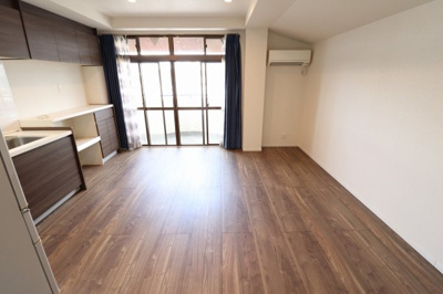 【居間・リビング】 | スズビル新森