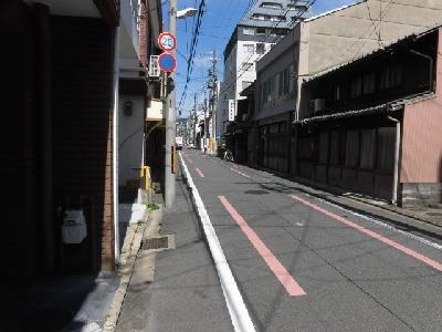 サンロイヤル五条の周辺|前面道路
