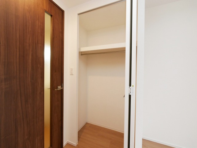 大阪市西区川口３丁目の賃貸マンションの収納