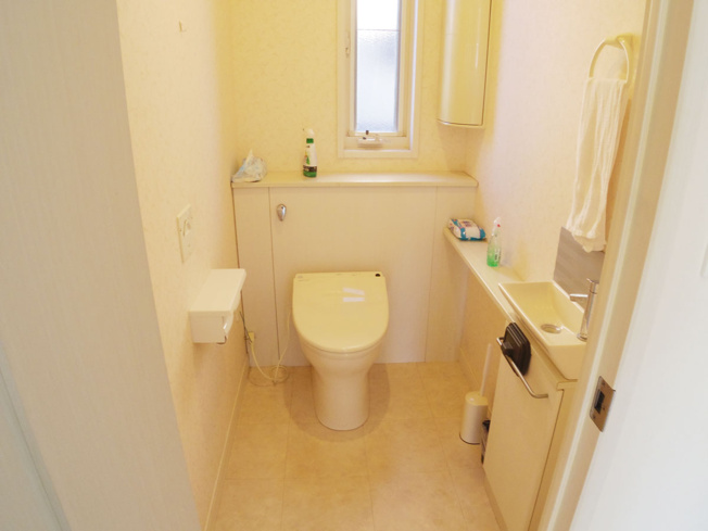 【トイレ】 | 御殿場市川島田 中古住宅 EH04901 | 御殿場市川島田　1Fトイレ