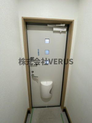 【玄関】 | 井の頭戸建て