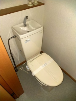 【トイレ】 | ロワジール三愛 E