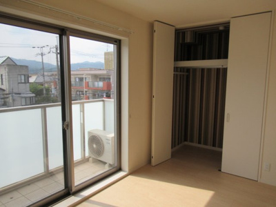 【洋室】 | グランベール桂8番館