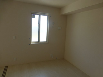 【洋室】 | プレッツァ ソーレ