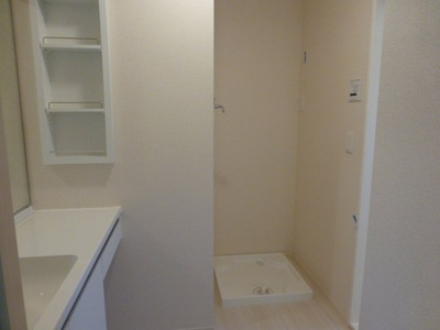 【洗面所】 | プレッツァ ソーレ