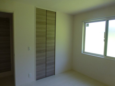 【洋室】 | プレッツァ ソーレ