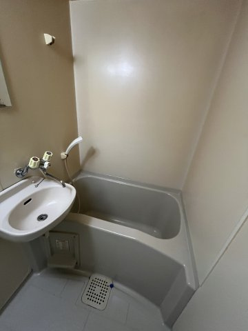 プレアール古川橋の浴室|(参考)同マンション同間取り他部屋の写真