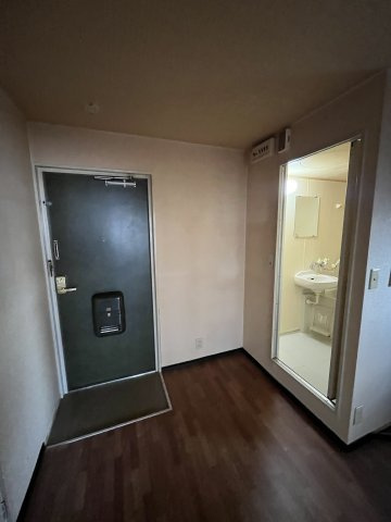 プレアール古川橋の居間・リビング|(参考)同マンション同間取り他部屋の写真