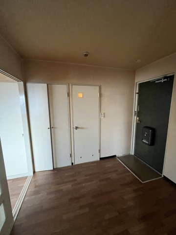 プレアール古川橋の居間・リビング|(参考)同マンション同間取り他部屋の写真