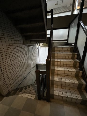 プレアール古川橋のロビー
