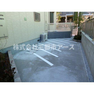 【駐車場】 | カリオ鵜の木