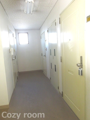 【その他共用部分】 | e-Esaka | 共有廊下です