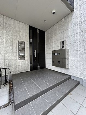 【エントランス】 | メゾンブラッシュ代々木上原