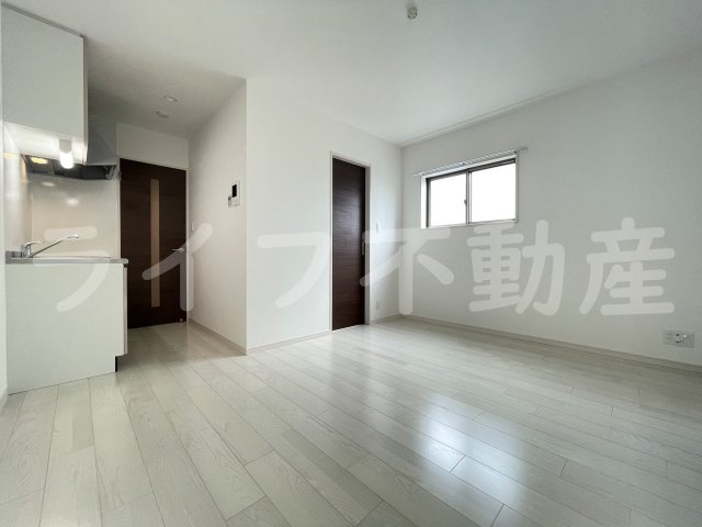 グリッター長田の居間・リビング|こちらの居間で趣味の時間をお楽しみください