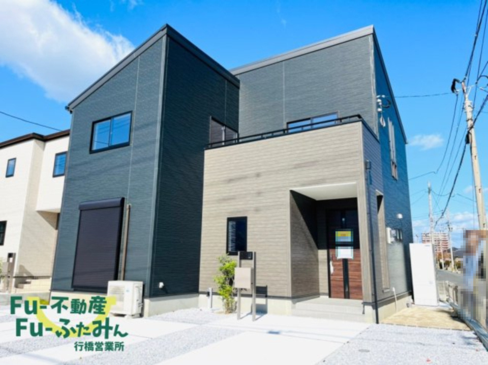 京都郡苅田町富久町２丁目　【新築一戸建て】の外観|ブラックベースのスタイリッシュな外観♪　【苅田町　新築一戸建て】