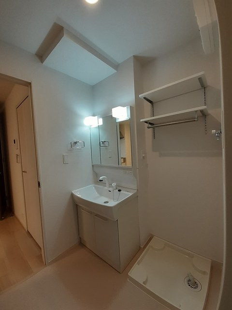 カーサ・フォーリストの独立洗面台