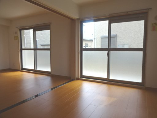 リバーサイド兼田の居間・リビング