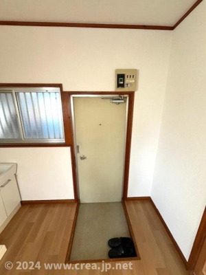 【玄関】 | 西ハイツ