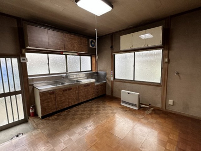 【キッチン】 | 下諏訪町南四王 中古住宅⑥ | キッチン