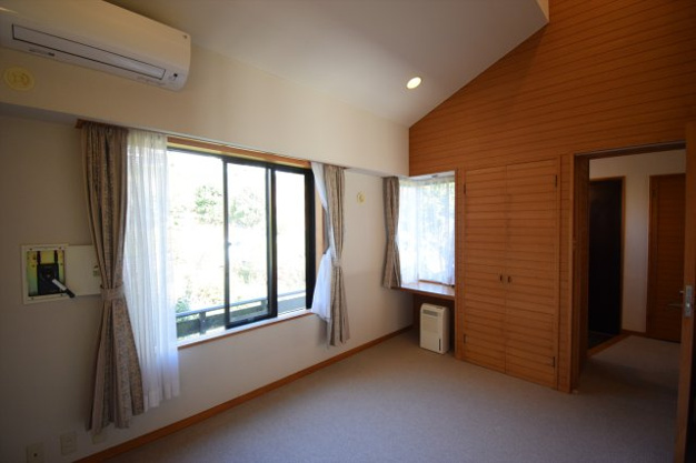 【洋室】 | リゾート129伊豆高原パートⅤ