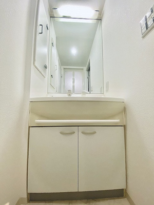 【洗面所】 | メゾン・ド・ヴィレ大阪城公園前 | 使いやすい洗面所です