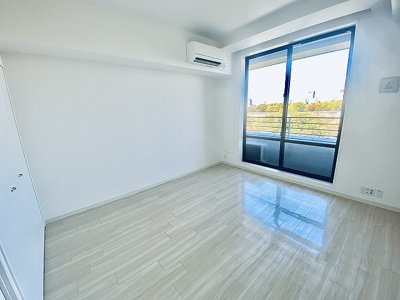 【居間・リビング】 | メゾン・ド・ヴィレ大阪城公園前 | 使いやすい居間です