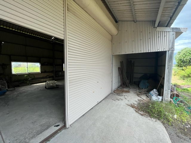 都城市太郎坊町の中古一戸建の設備|倉庫