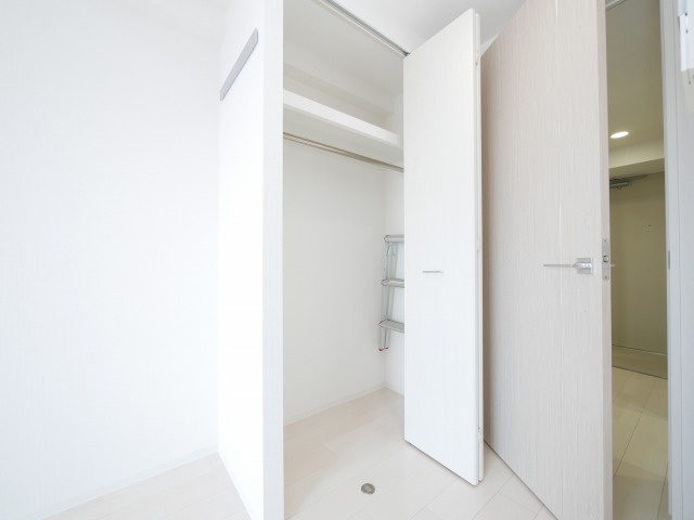 大阪市阿倍野区天王寺町南２丁目の賃貸マンションの収納