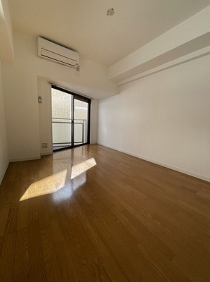 【居間・リビング】 | ダイナコートエスタディオ平尾駅前 | 別号室の写真になります。現況優先。