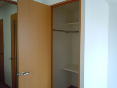 【収納】 | アネーロ高宮 | 別号室の写真になります。現況優先。