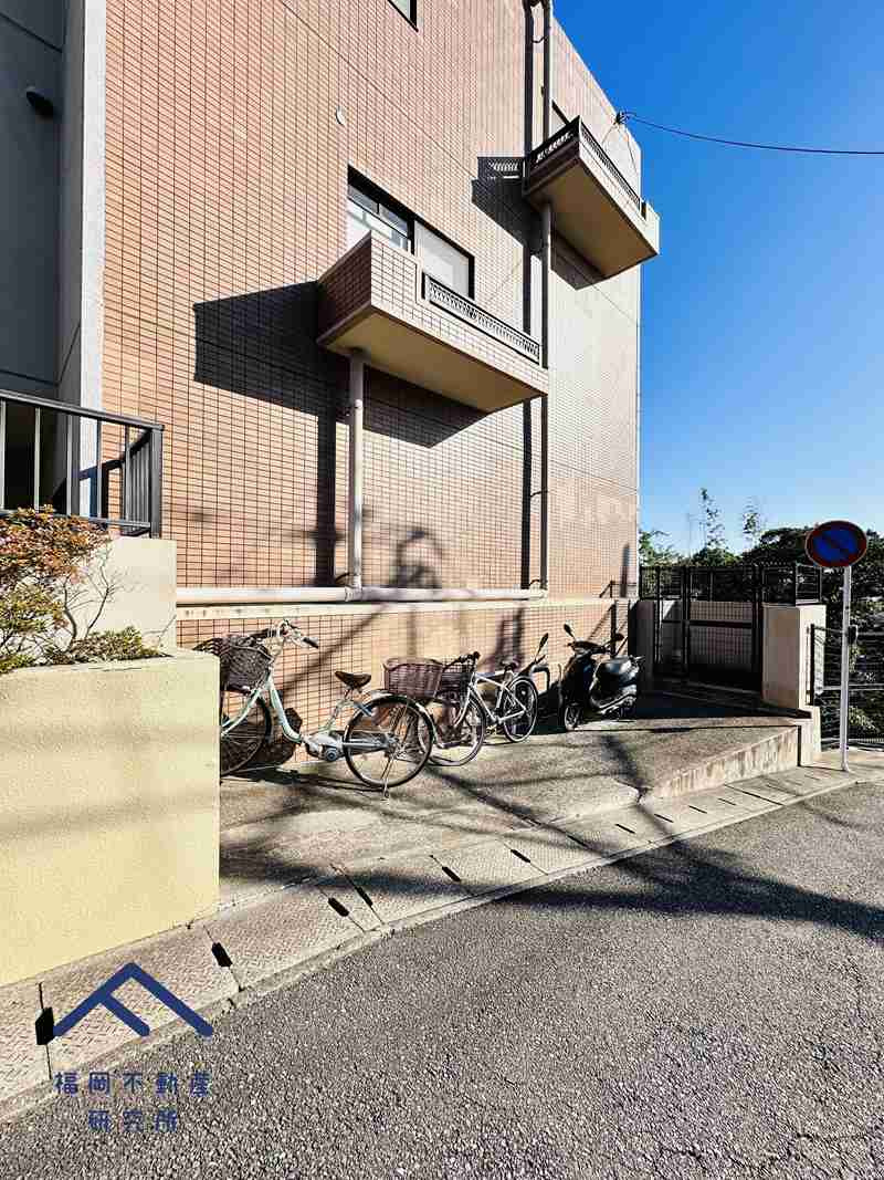 アバンティ香椎サウスヒルズのエントランス