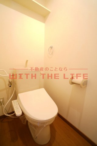 ルーチェクール花畑【キャッシュバック対象物件】のトイレ|ゆったりとした空間のトイレです