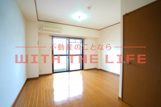 ルーチェクール花畑【キャッシュバック対象物件】の寝室|落ち着いた色調の寝室です