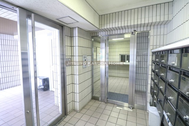 【ロビー】