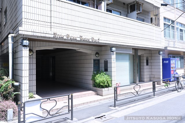 【エントランス】