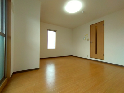 【子供部屋】 | プライムコート南松原 | 9