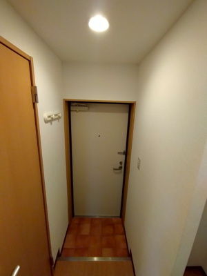 【玄関】 | プライムコート南松原