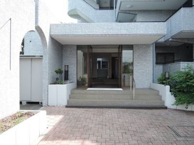 【エントランス】 | コスモ鶴見白幡公園 | エントランス部分です。