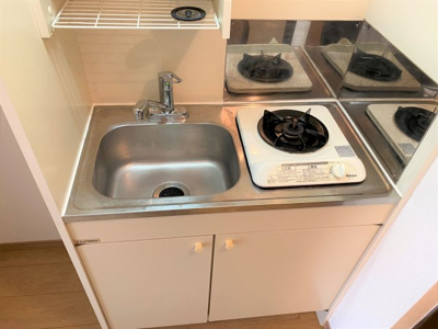 【キッチン】 | ラスティング三宅 | 別号室の写真になります。現況優先。