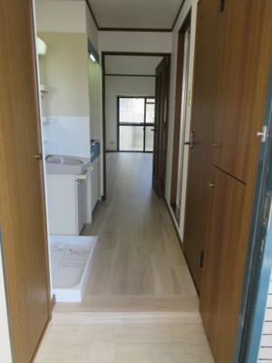 【玄関】 | アットホームパレオ | 別号室の写真になります。現況優先。