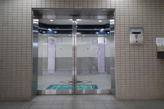 【エントランス】