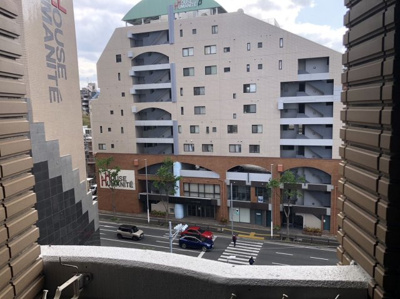 【バルコニー】 | サウスイン大橋 | 別号室の写真になります。現況優先。
