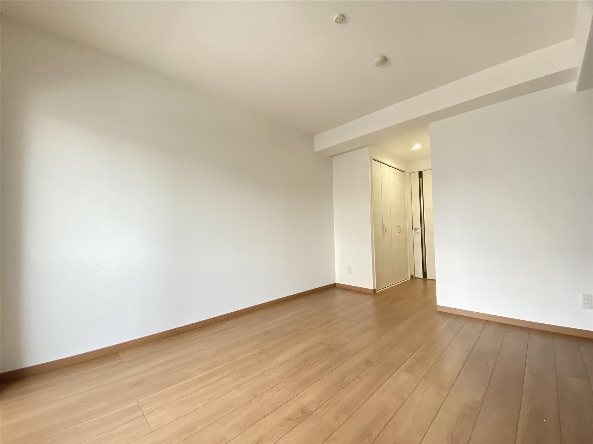 クロノス51新町VIの居間・リビング