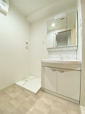 熊本市中央区新町４丁目の賃貸マンションの独立洗面台