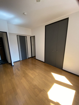 【玄関】 | ピュアドームグランディー博多 | 別号室の写真になります。現況優先。